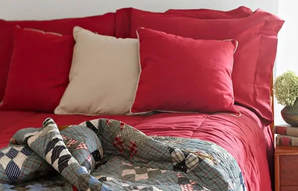 Unleash Your Creativity with the Thousand Pyramids Quilt